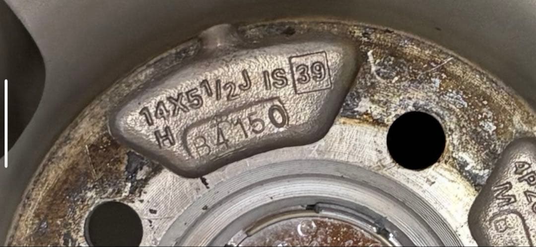 165/65R14 VRX2 スタッドレスタイヤ　ホイール付き