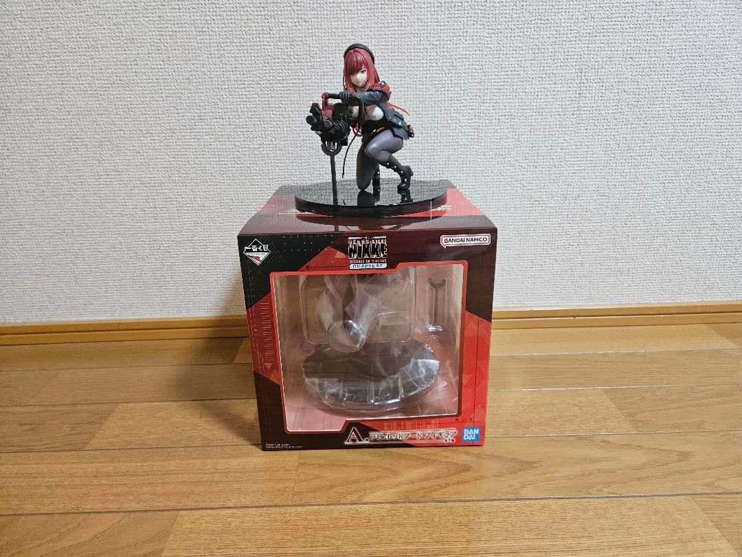 はてぃ メガニケ 一番くじ ラストワン、A賞、B賞セット売り＋おまけ付き