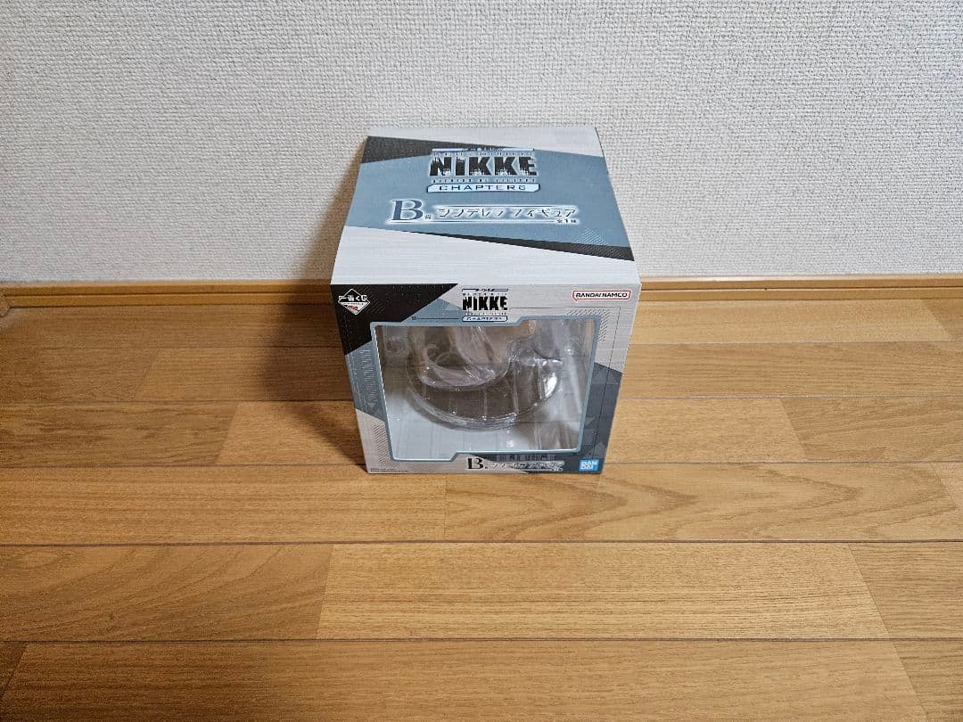 はてぃ メガニケ 一番くじ ラストワン、A賞、B賞セット売り＋おまけ付き