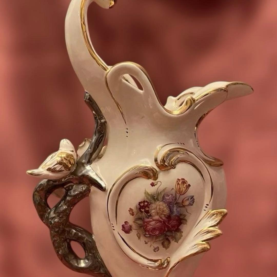 ロココ調ファン必見！ロココ調　ヴィンテージ希少品　薔薇柄花瓶　ヨーロッパ陶器
