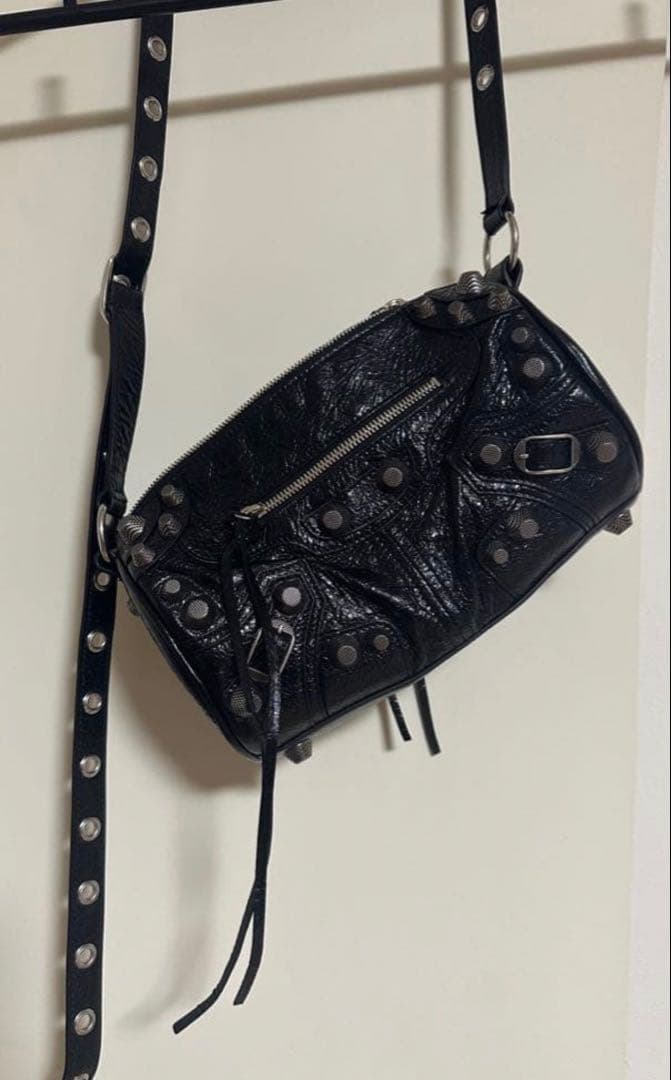 BALENCIAGA cylinder bag ルカゴール シリンダーバッグ