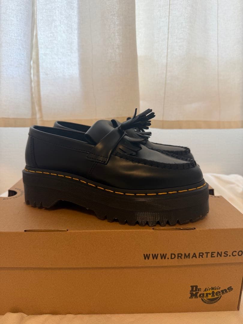 ドクターマーチン エイドリアン クアッド　厚底ローファー