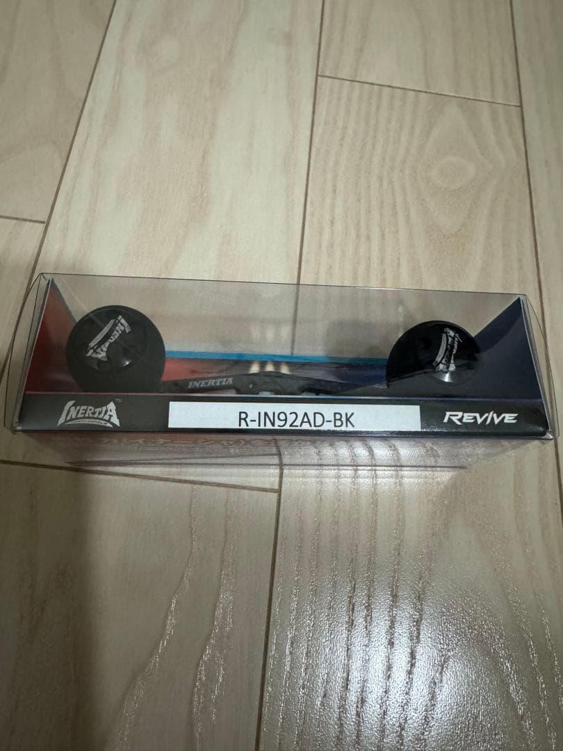 リバイブ イナーシャ カーボンハンドル R-IN92AD-BK