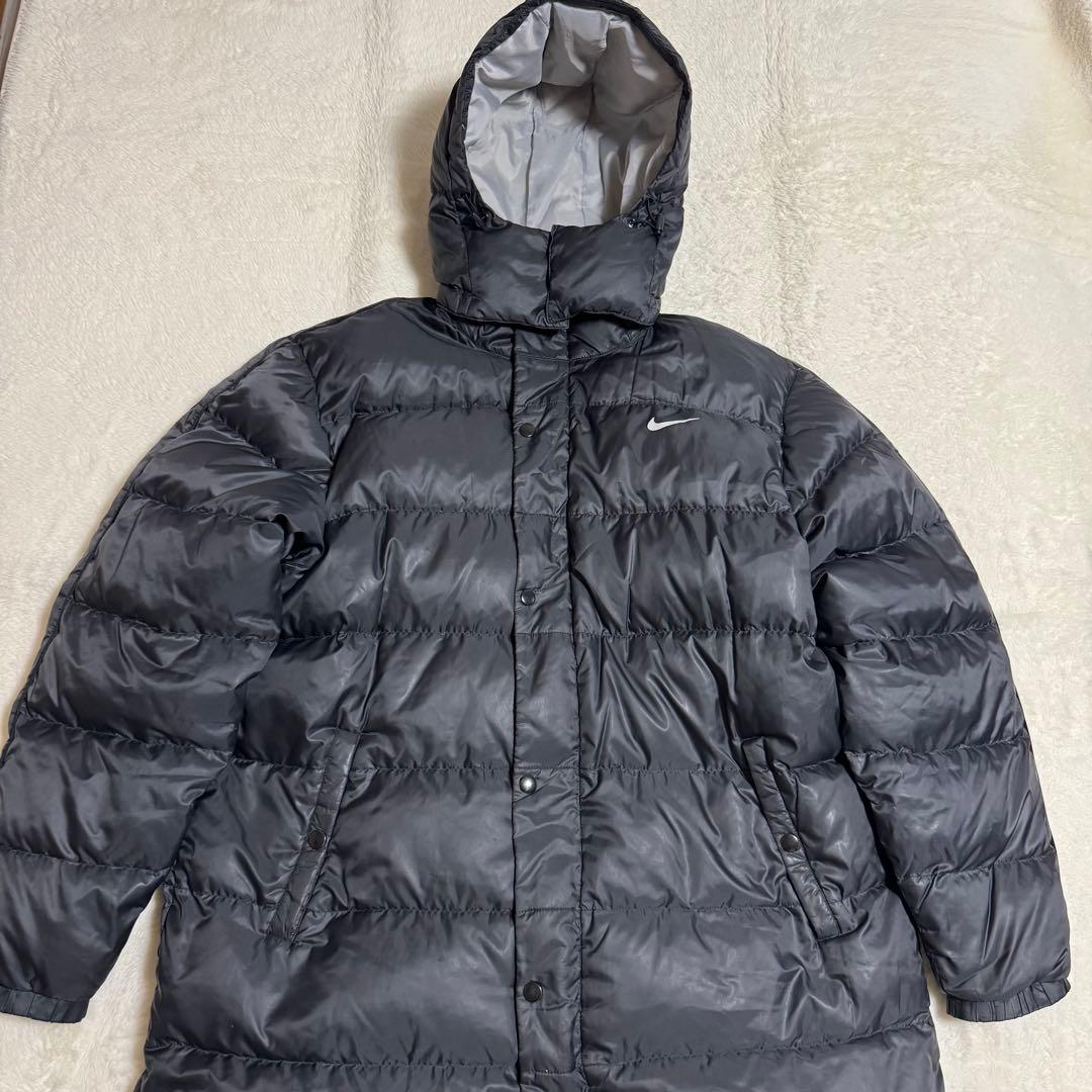 人気NIKE ダウンベンチコート　XXLサイズ　ブラック　ロング丈