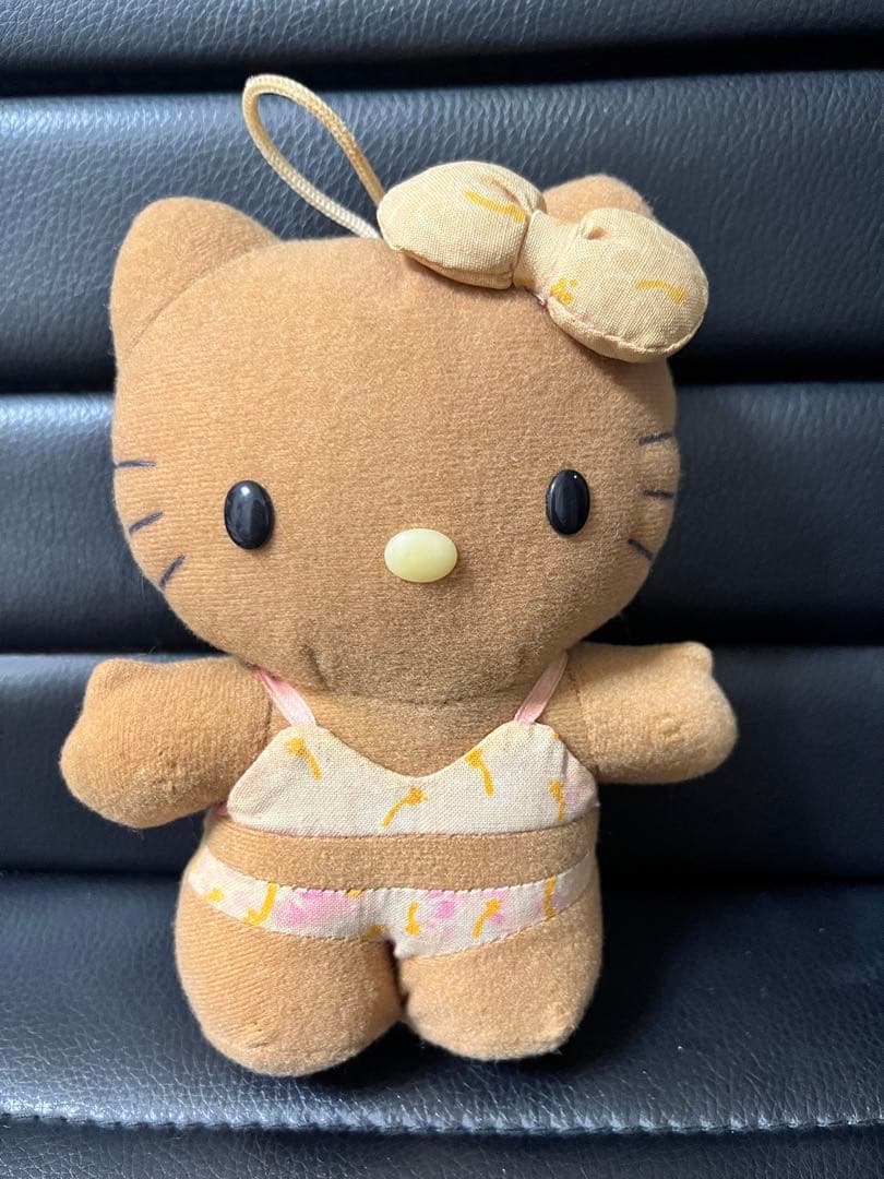 レア　中古 日焼け　サンリオ　ハローキティ　ぬいぐるみ　マスコット