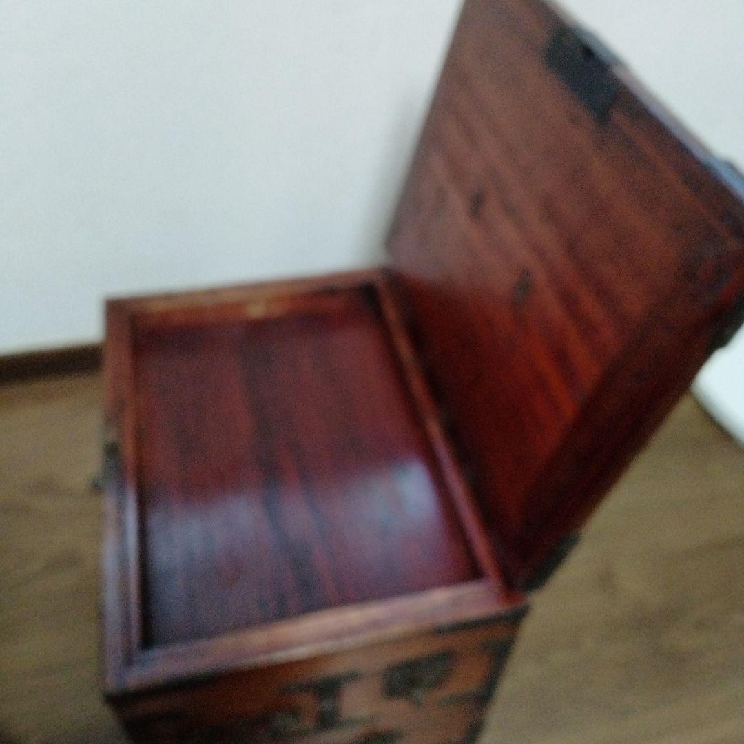 アンティーク手持箪笥 鍵付き、傷み無し