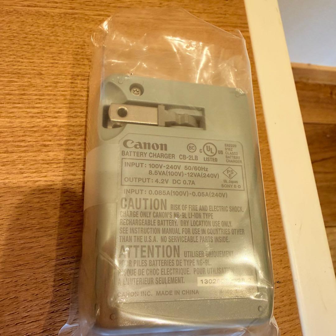 Canon IXY3 シルバー デジカメ コンデジ キャノン イクシー y2k