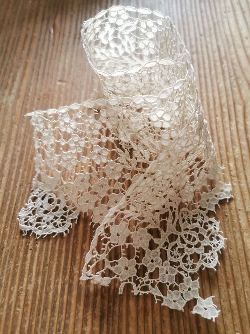 アンティーク英国1800年代キャリックマクロスレーストリム希少付け襟 カフスにも