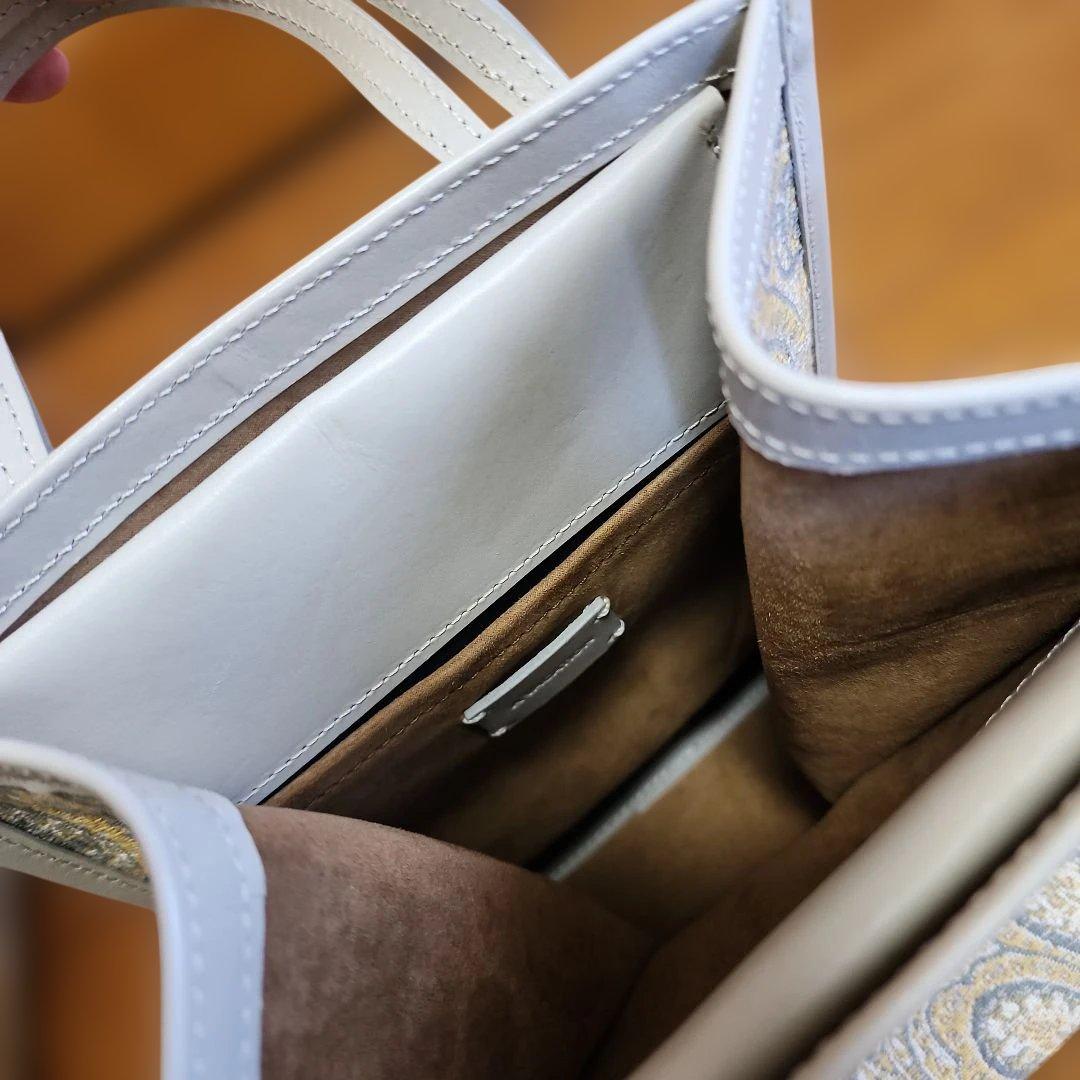 美品　VACATION ア ヴァケーション　キャラメル