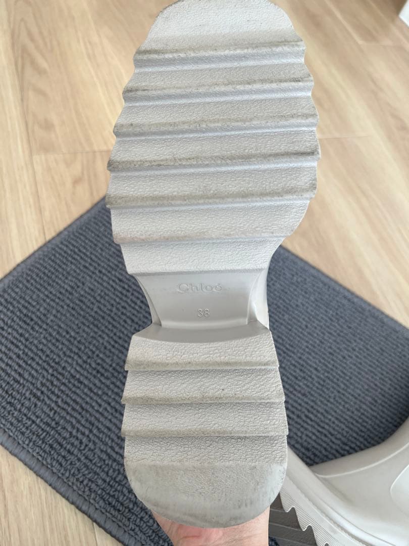 Chloé BETTYレインブーツ(ベージュ)