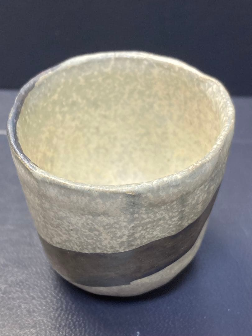 ぐい呑み　焼き物　陶器