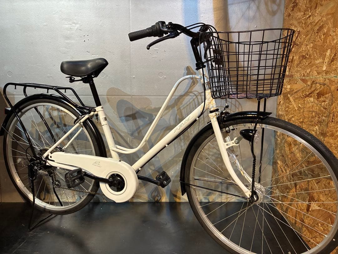 I12【大阪堺市/取引】中古自転車 26インチ オートライト・6段変速付き