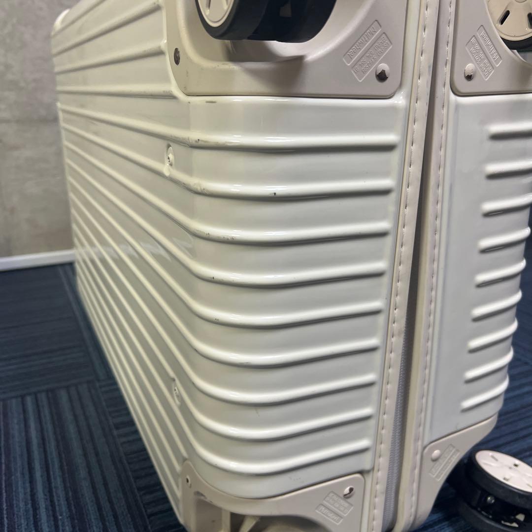 RIMOWA ユナイテッドアローズ　キャリーカート