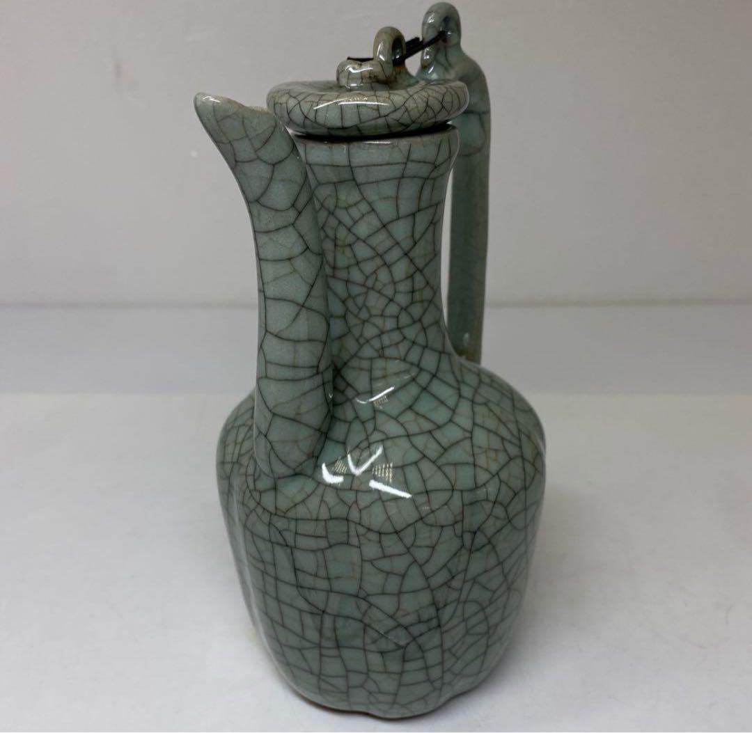 中国古窯　哥窯青磁　ヒビ焼　水注