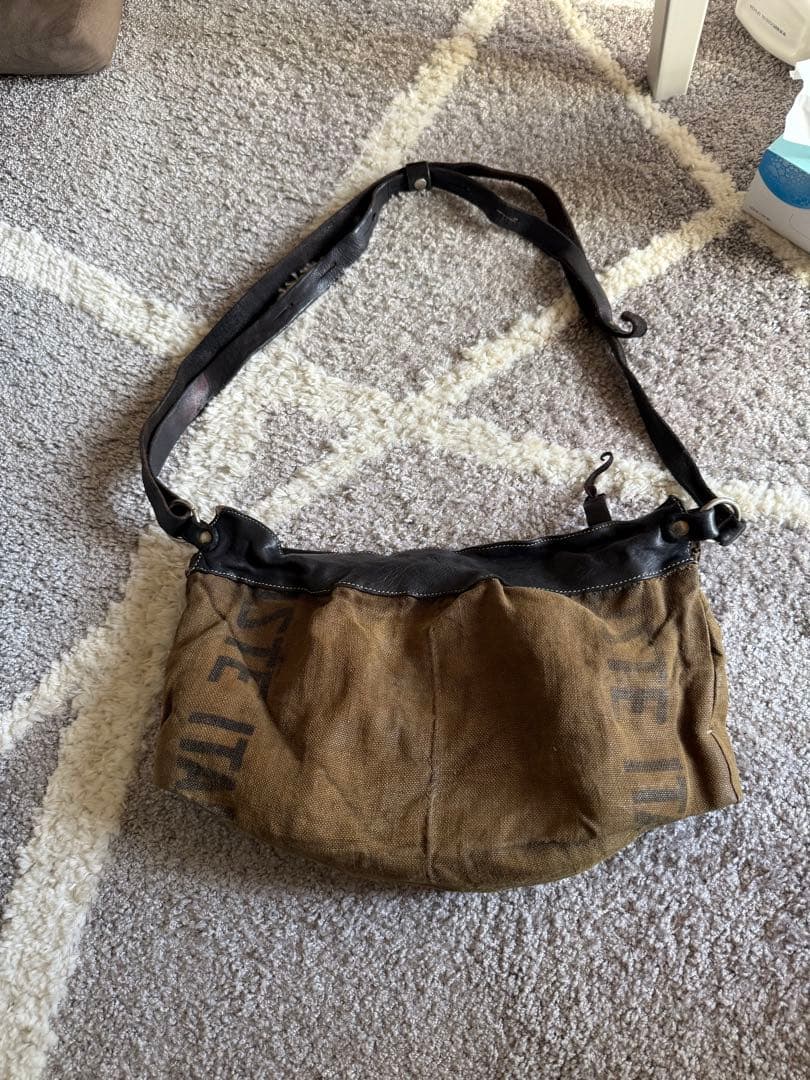 Delle Cose 激レア レザー切替　ミリタリーショルダーバッグ