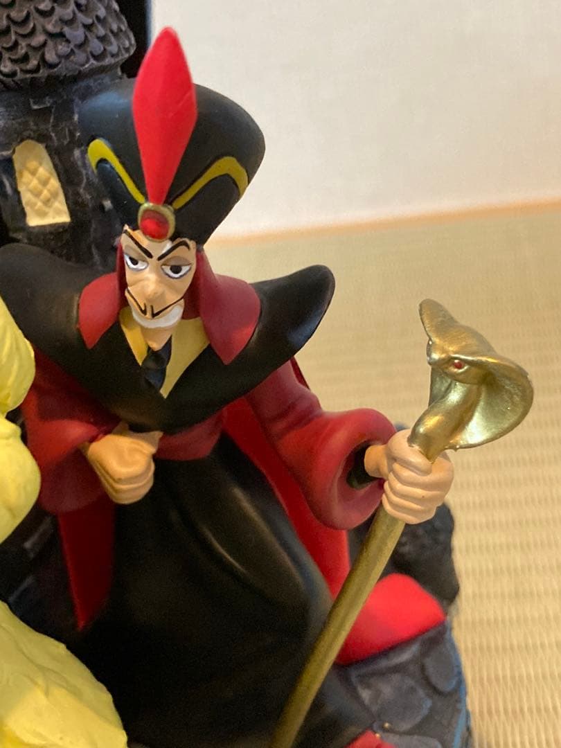 【訳あり】ディズニー ヴィランズ スノードーム オルゴール