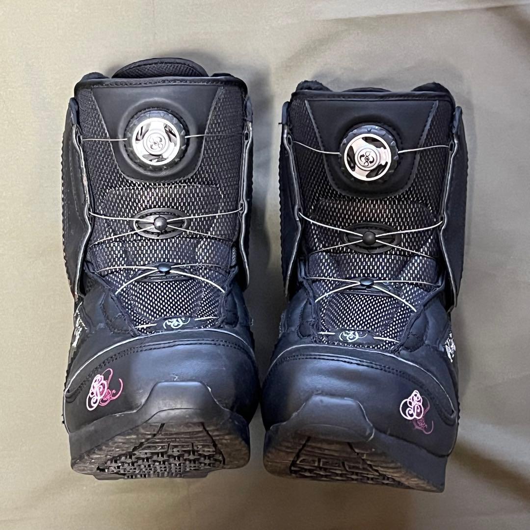 スノーボードブーツ　Burton　女性用　23.5cm