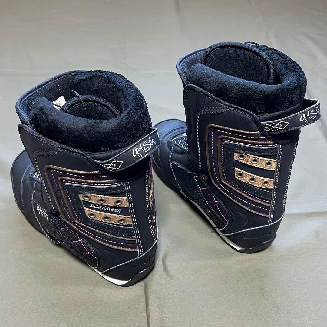 スノーボードブーツ　Burton　女性用　23.5cm