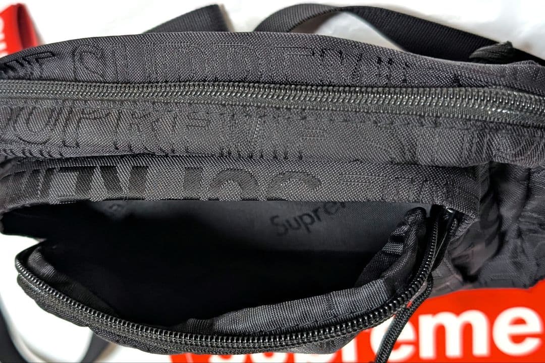 U*a様 【美品】 黒色 19ss Shoulder Bag　完売品