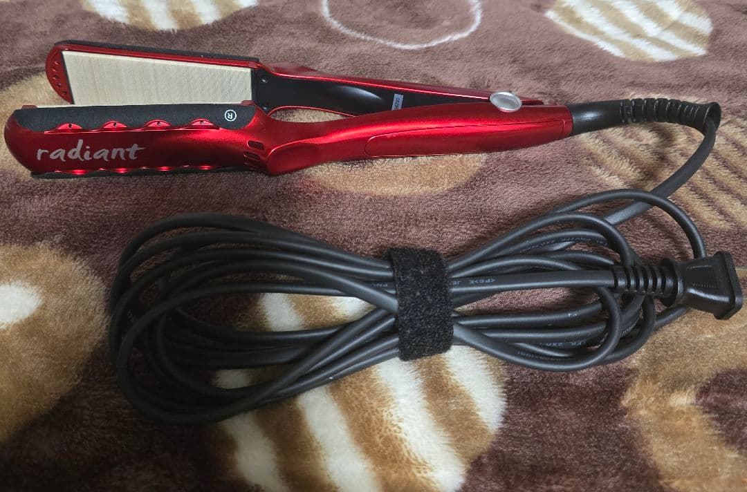 ラディアント ストレートアイロン　35mm レッド ヘアアイロン　最新型