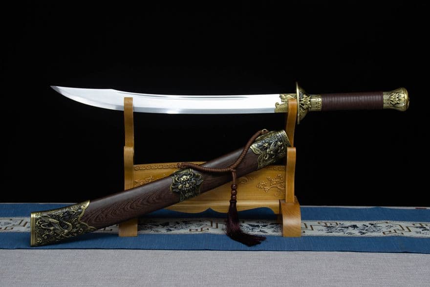 古兵器   武具　刀装具　日本刀　模造刀   居合刀 竜虎宝刀 清腰刀