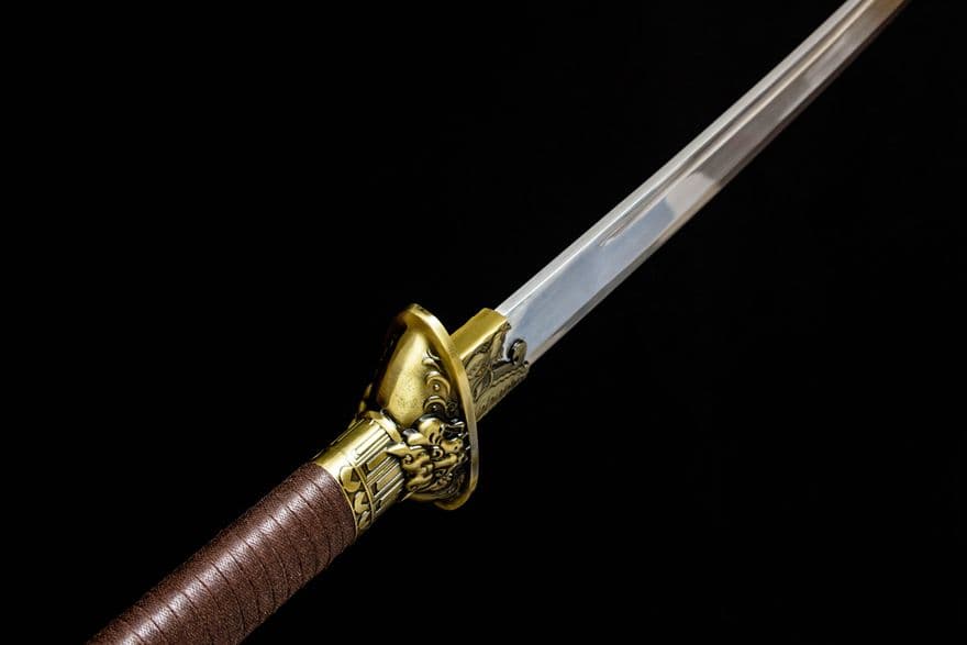 古兵器   武具　刀装具　日本刀　模造刀   居合刀 竜虎宝刀 清腰刀