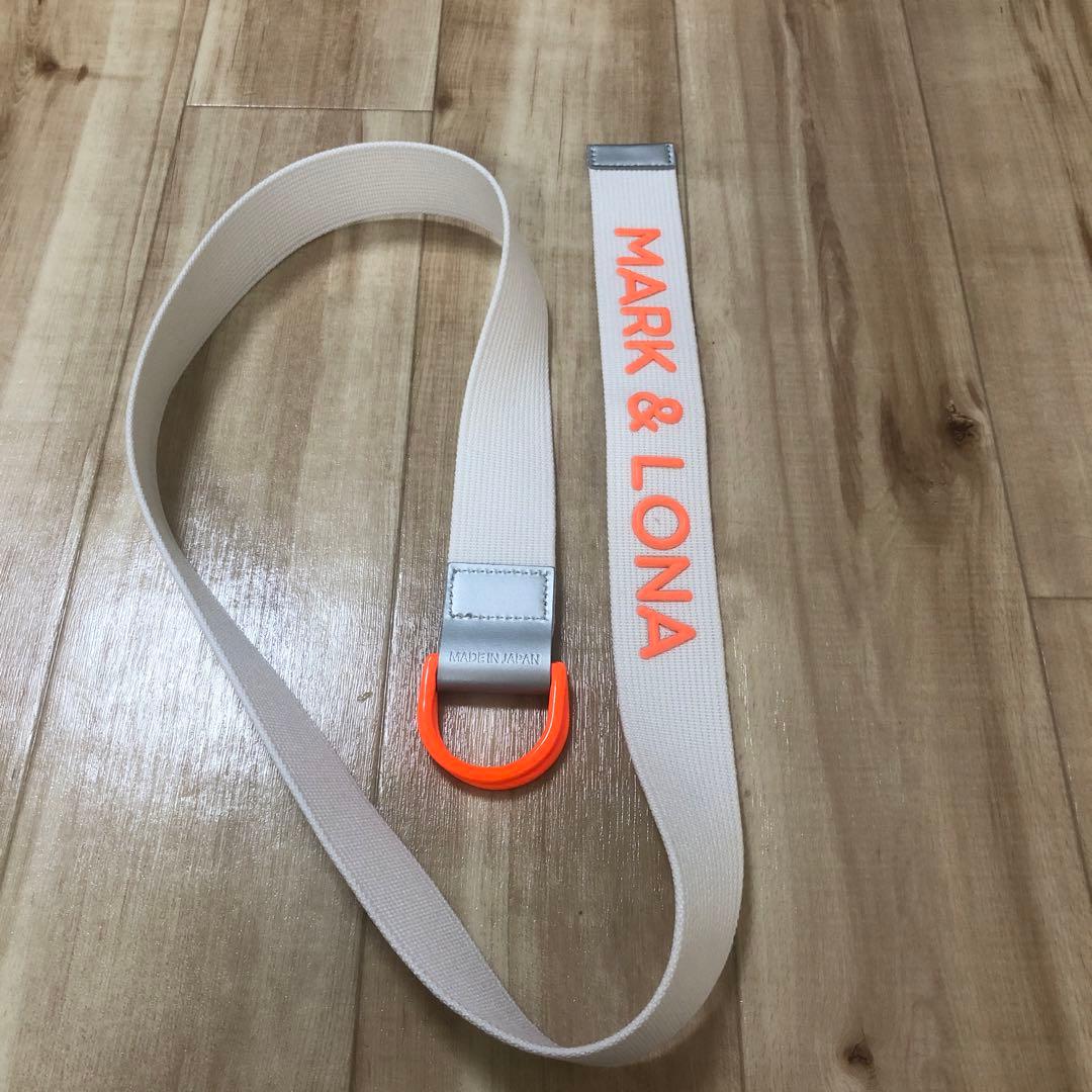 マークアンドロナ　ベルト　白　新品