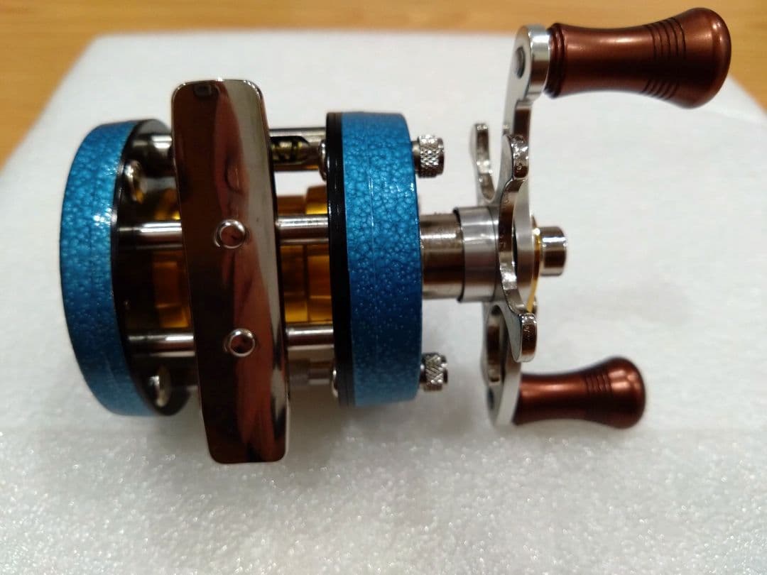 五十鈴421　BC421SSS-T2 ベイトリール