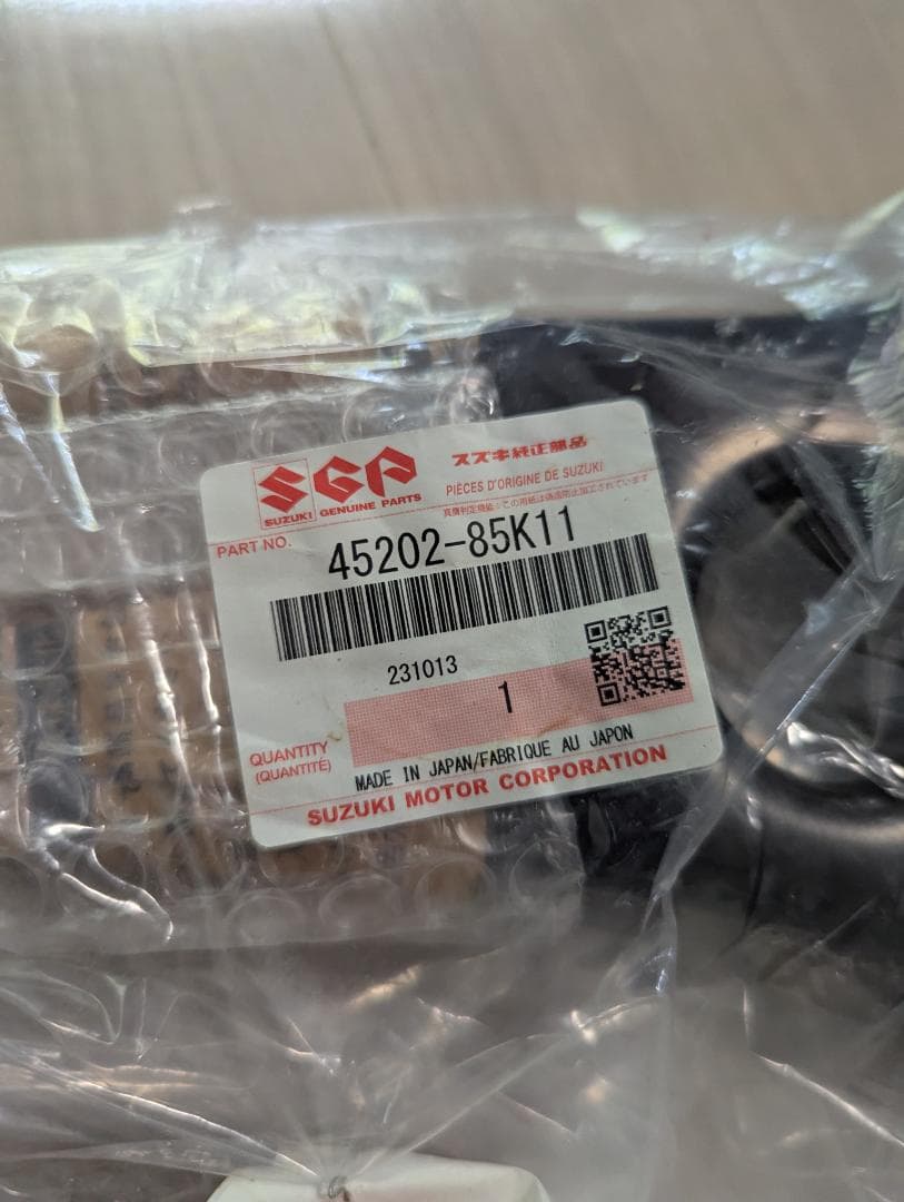 SUZUKI 純正ロアアーム 45202-85K11 +ボルト等