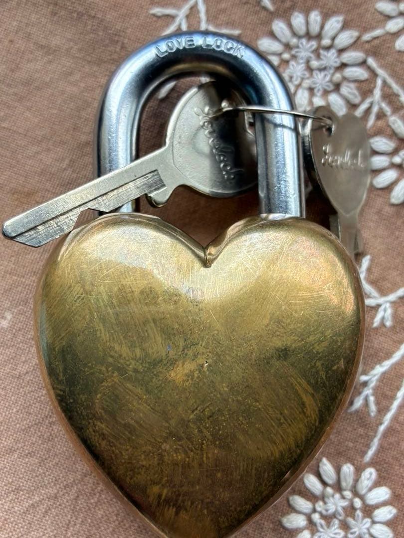 アンティーク 南京錠　鍵 パッドロック　Love lock　キー　真鍮　アメリカ
