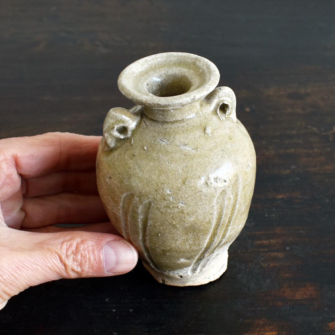 東南アジア ミャンマー （ビルマ）14〜15世紀 青磁盤口双耳瓶