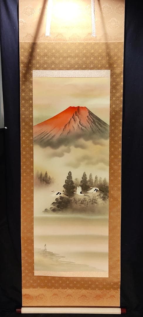 掛け軸　赤富士　桐箱付　日本画　骨董　古美術