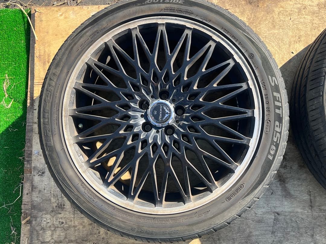 ロクサーニ パヴォーネ 18インチタイヤホイール4本セット中古