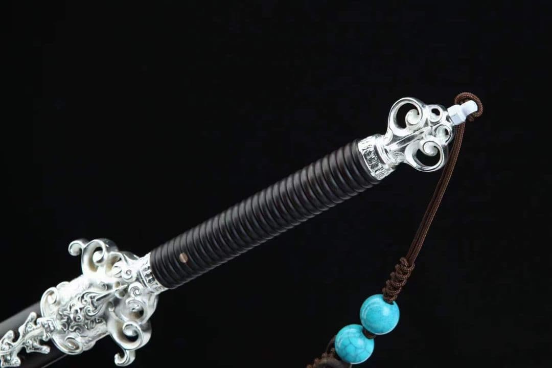 銀めっきドラゴン剣 古兵器   武具　刀装具　日本刀　模造刀   居合刀