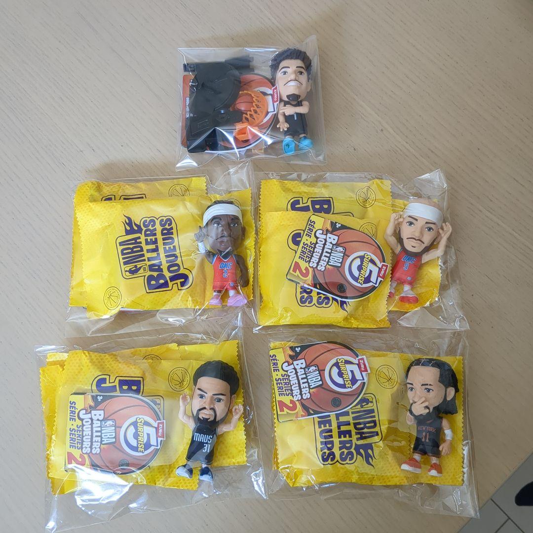 ZURU 5サプライズNBA BALLERS 　レア5体セット