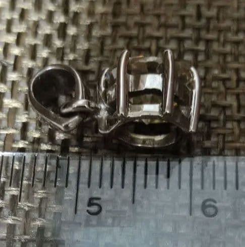 合成ルチル　チタン酸ストロンチウム　ストロンチウムチタナイト　チタニアダイヤ