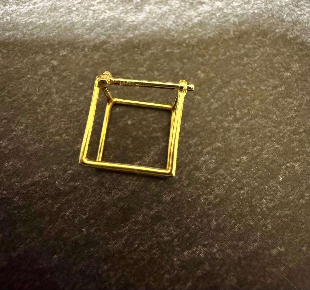 SHIHARA Square Pierce 10 ゴールドピアス