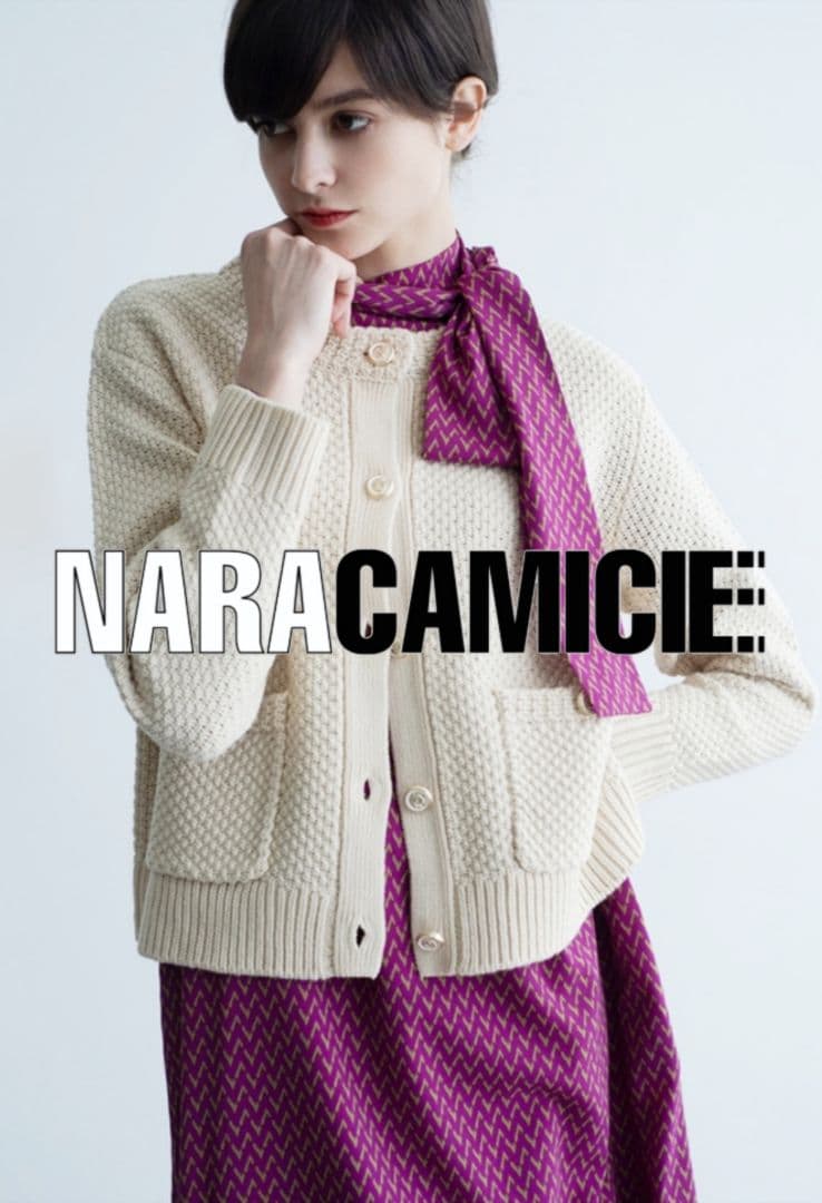 【極美品25300】ナラカミーチェ♦️2026✨幾何柄スタンドネックリボン付OP