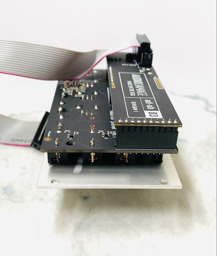 生産終了品 Audio Damage ADM12 Neuron 稼動品 シンセ