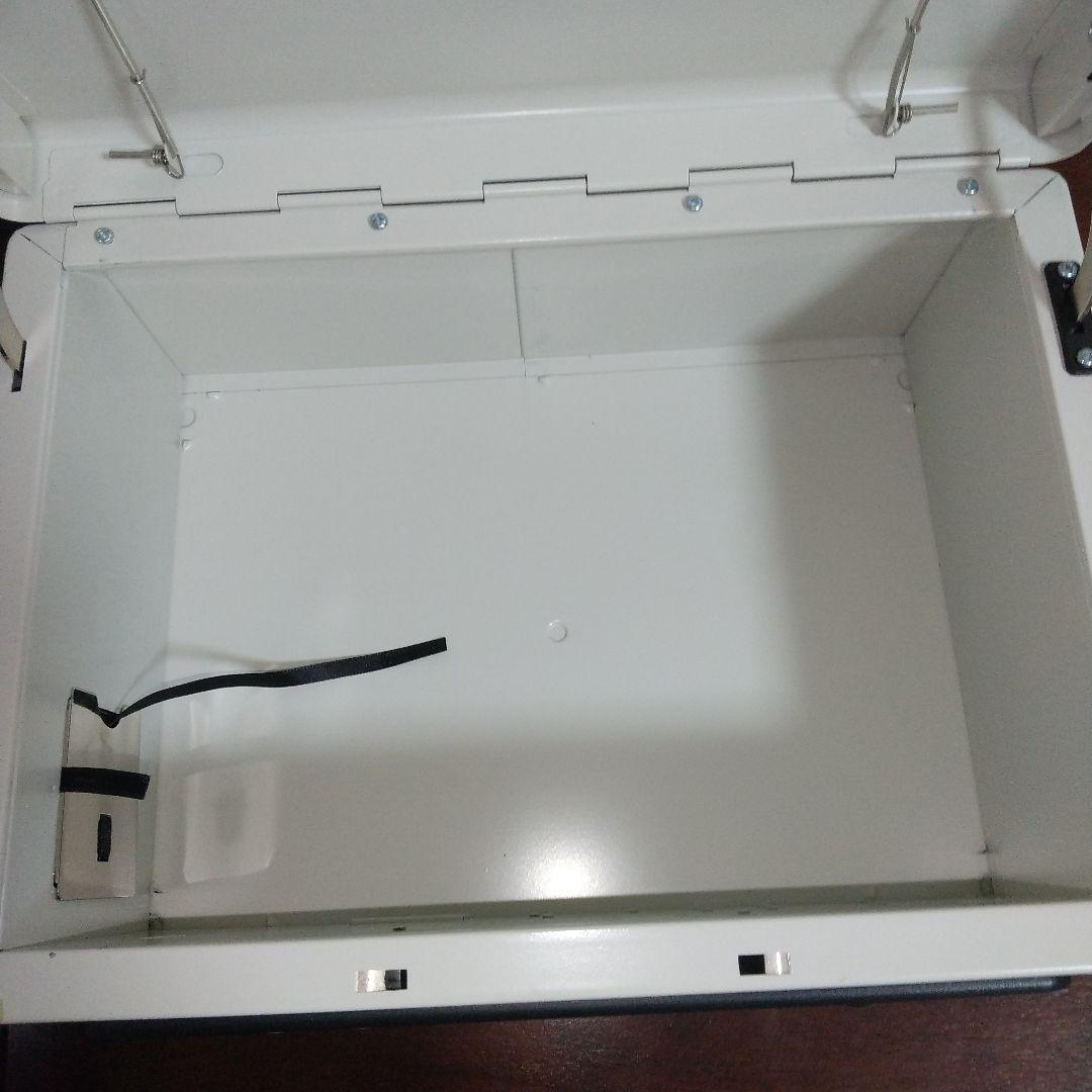 コクヨ＊手提げ金庫＊CB-T12 ／A4／テンキー付／グレー／KOKUYO