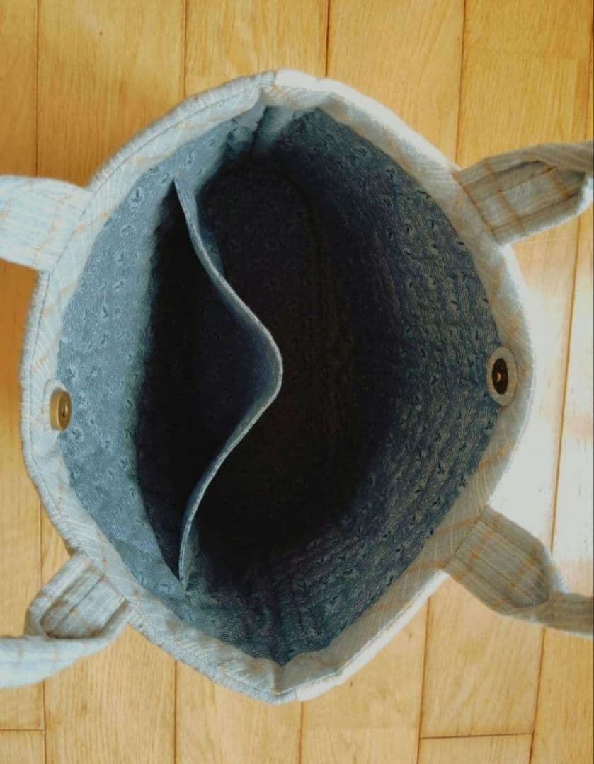 風見鶏の見える街。トートバッグ ハンドバッグ テシゴト雑貨