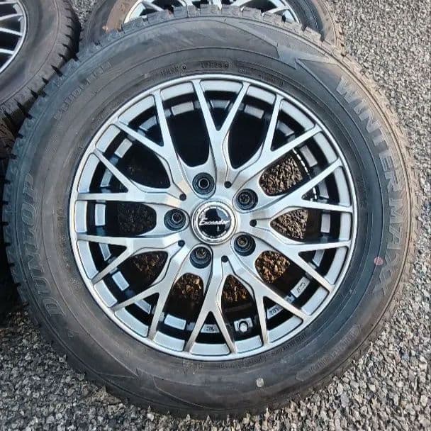 のゆゆ①195/65R15 WM02スタッドレスタイヤ2023年製造！美品