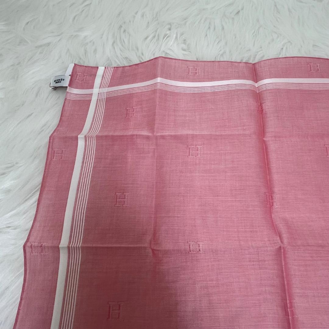 新品タグ箱付き✨エルメス ハンカチ ハンカチーフ　HERMES　ピンク