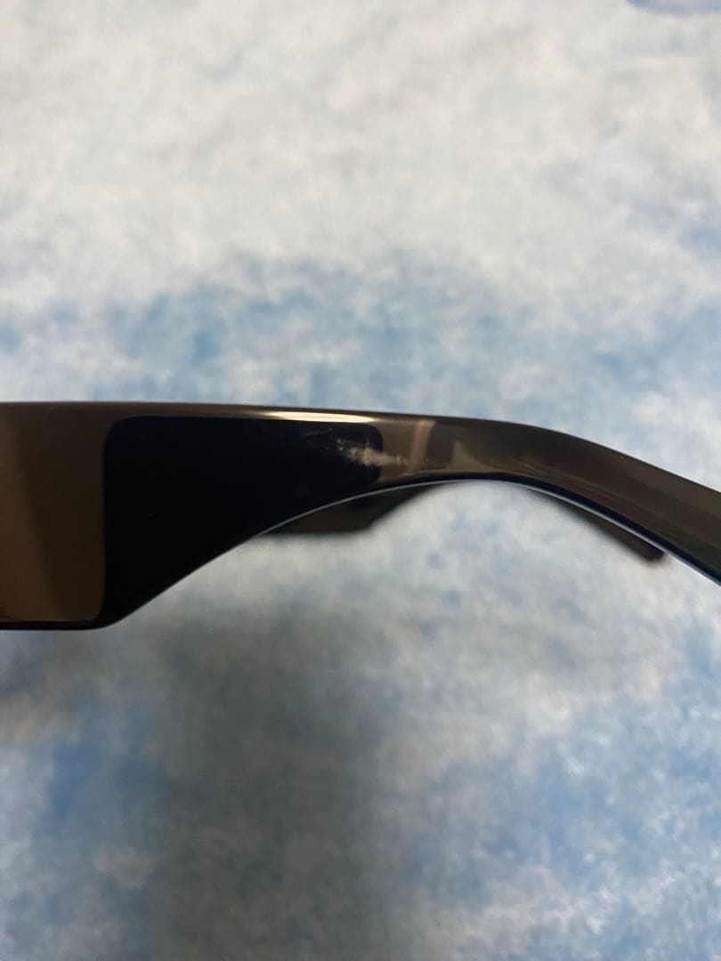 miumiu ミュウミュウ グリンプス サングラス