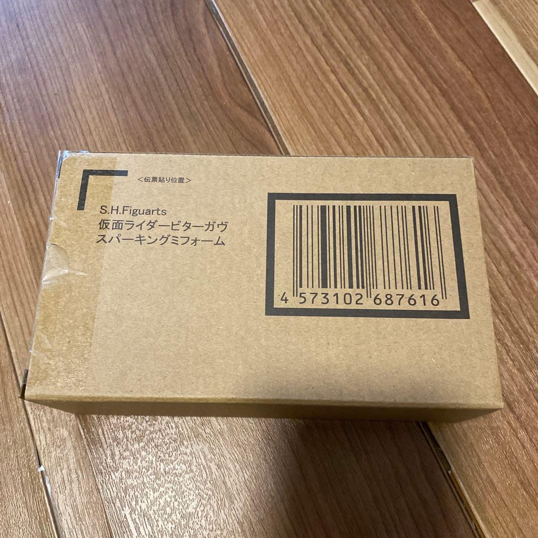 【輸送箱未開封】フィギュアーツ 仮面ライダービターガヴ スパーキングミフォーム