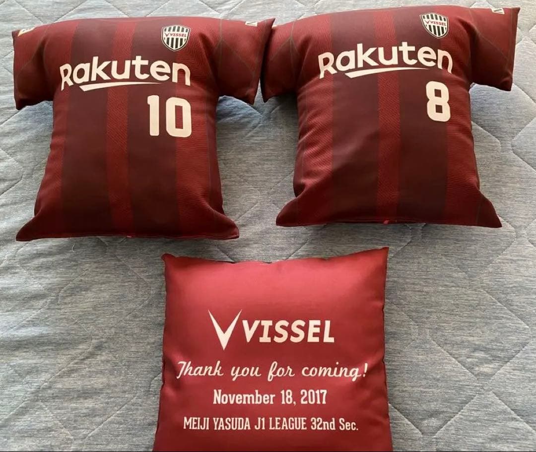ヴィッセル神戸 ポドルスキー イニエスタ クッション3個セット