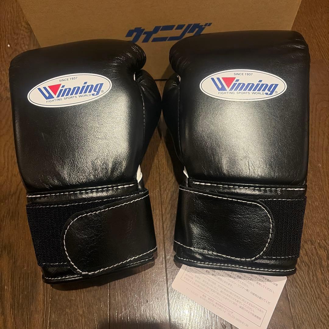 【2/7迄】Winning ボクシンググローブ 8 oz 黒　ウイニング