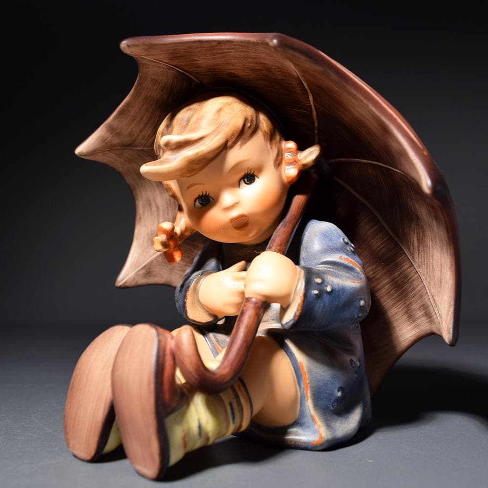 ドイツ Goebel ゲーベル 傘の少年 傘の少女 フンメル人形 フィギュリン