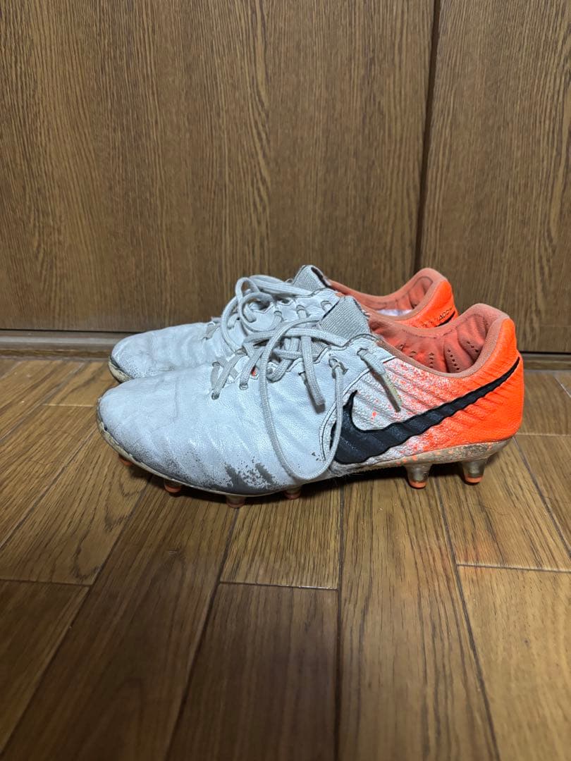 ナイキ NIKE サッカースパイク ティエンポ7 25.5