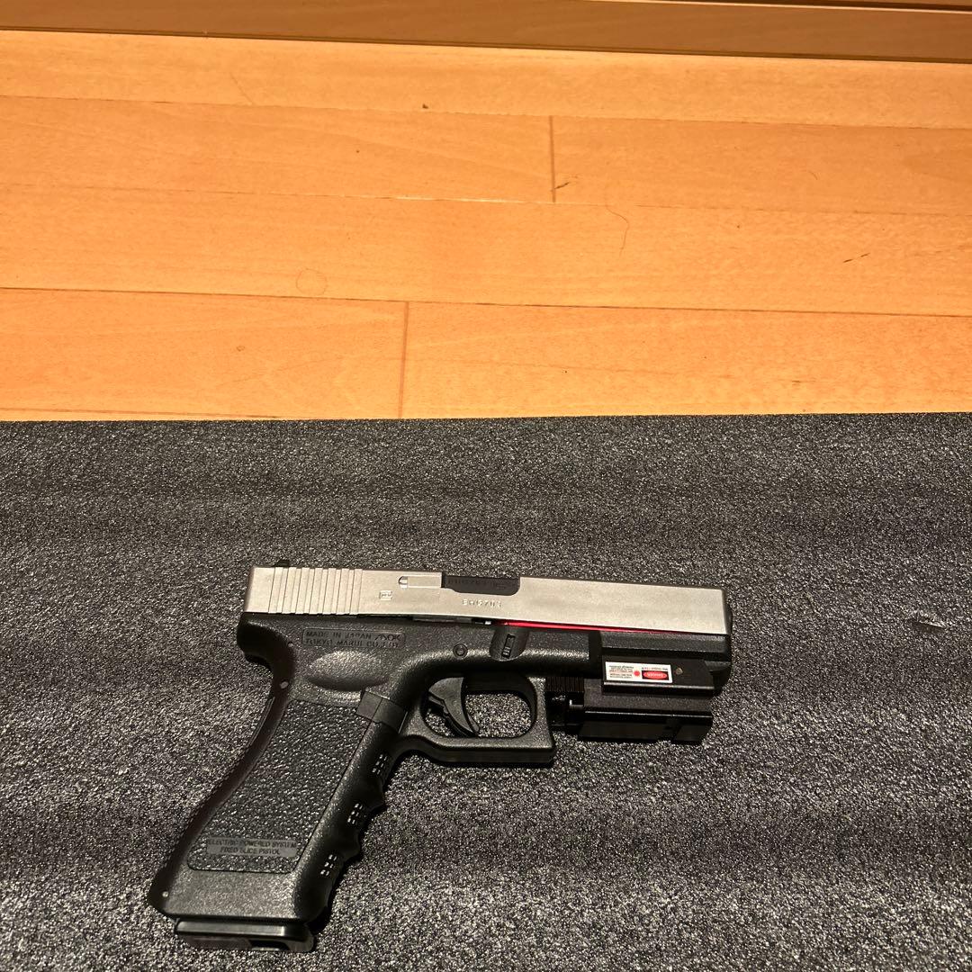 東京マルイ　グロック18c シルバースライド